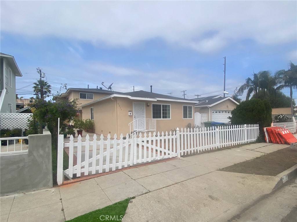San Pedro, CA 90731,2217 Barbour CT