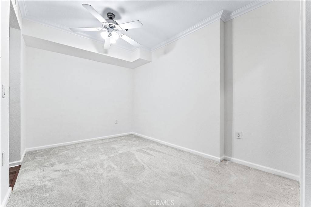 Long Beach, CA 90813,838 Pine AVE #303