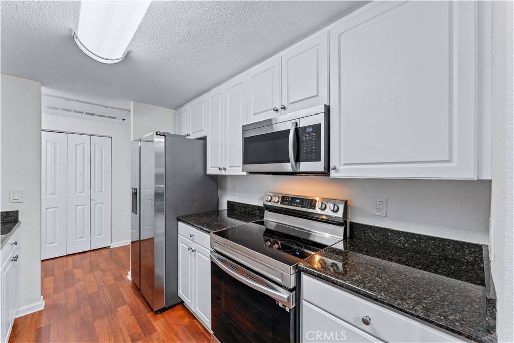 Long Beach, CA 90813,838 Pine AVE #303