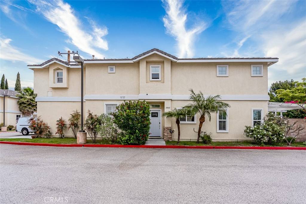 Stanton, CA 90680,10860 Jasmine LN