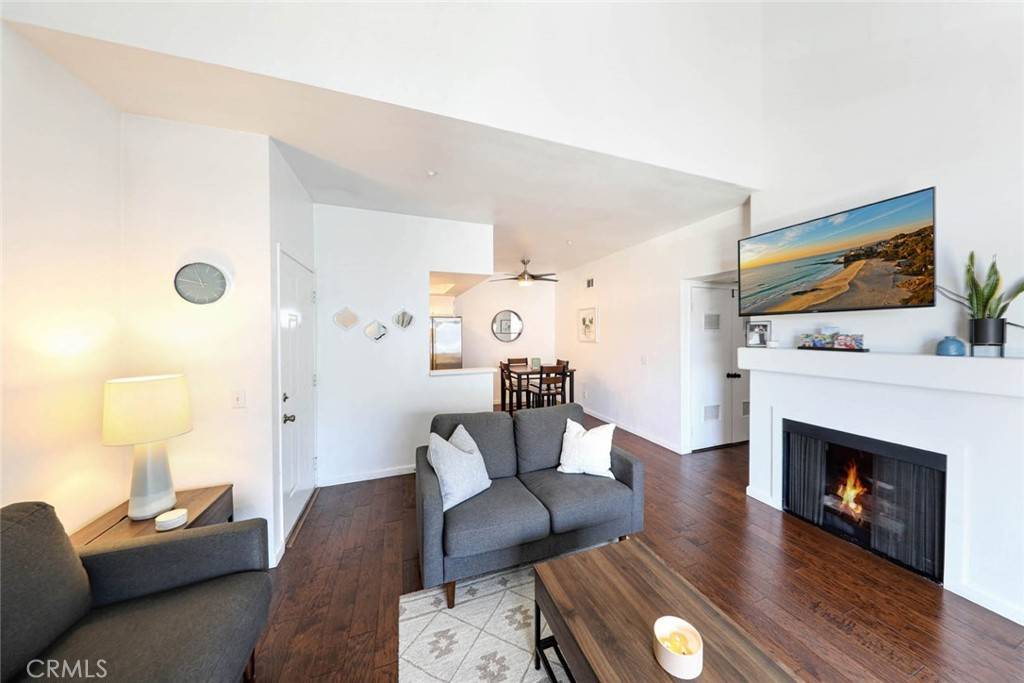 Placentia, CA 92870,121 S Lakeview AVE #121F