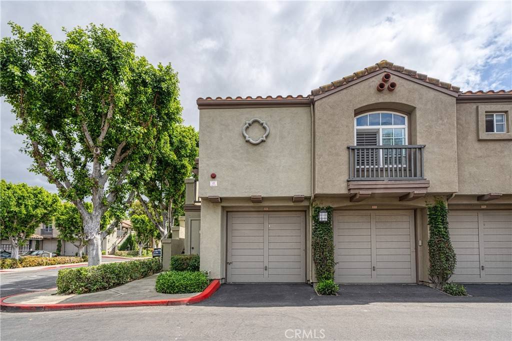 Tustin, CA 92782,2800 Keller DR #58