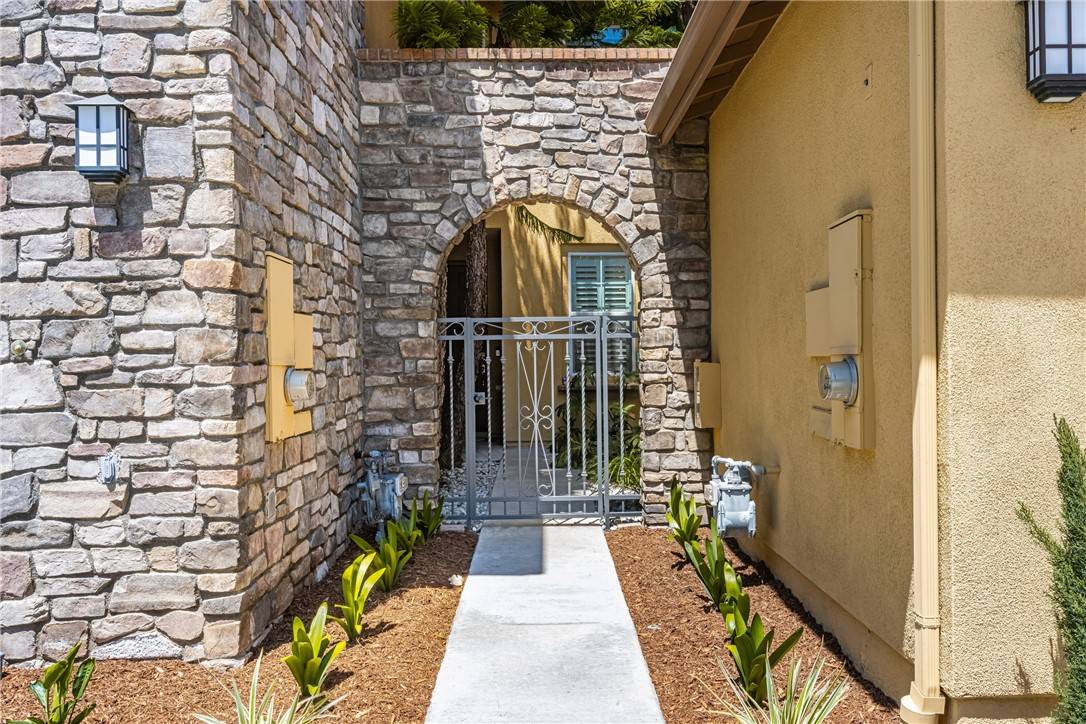 Yorba Linda, CA 92886,17215 Coriander Ct.