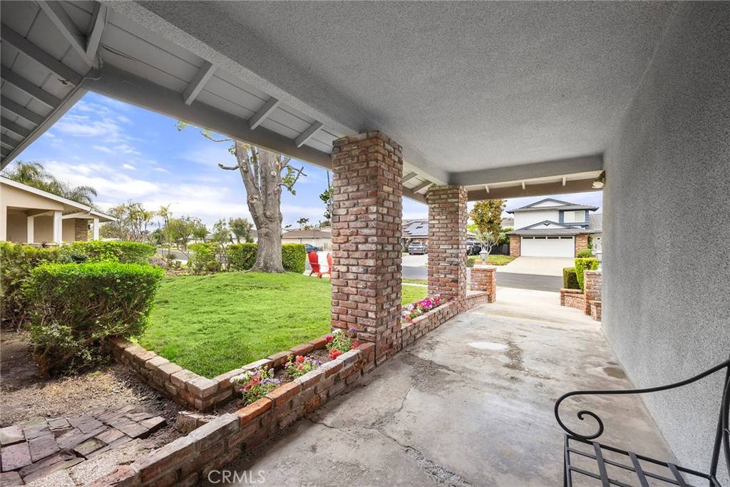 Fullerton, CA 92832,308 W Glenwood AVE