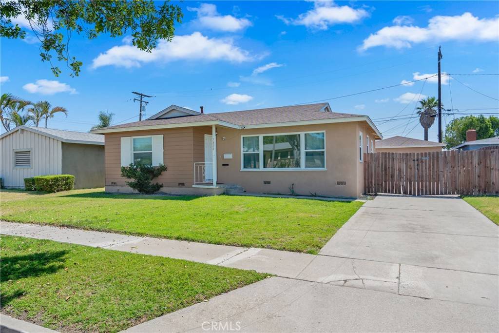 Buena Park, CA 90620,7830 La Carta CIR