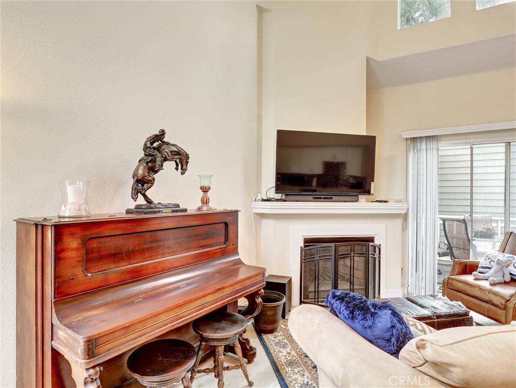 Costa Mesa, CA 92626,782 Wesleyan