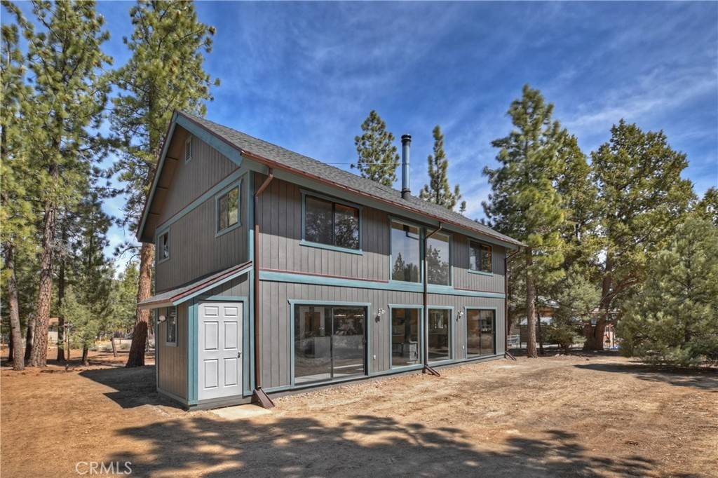 Big Bear City, CA 92314,2510 Oak LN