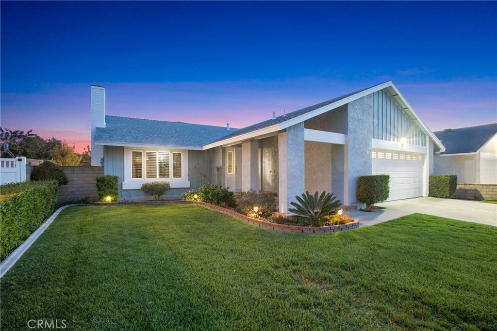 Brea, CA 92821,942 Buttonwood DR
