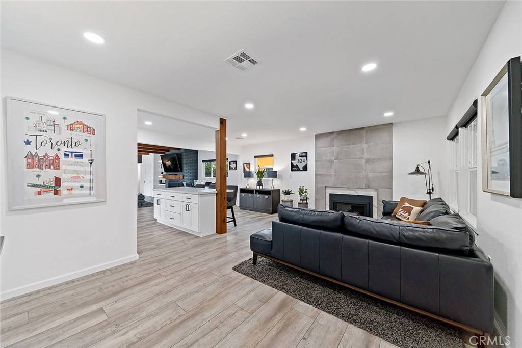 Long Beach, CA 90815,2312 San Anseline AVE