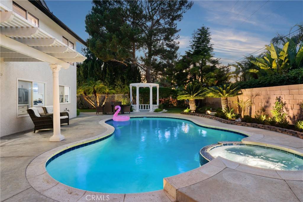 Yorba Linda, CA 92886,17561 Burkwood CIR
