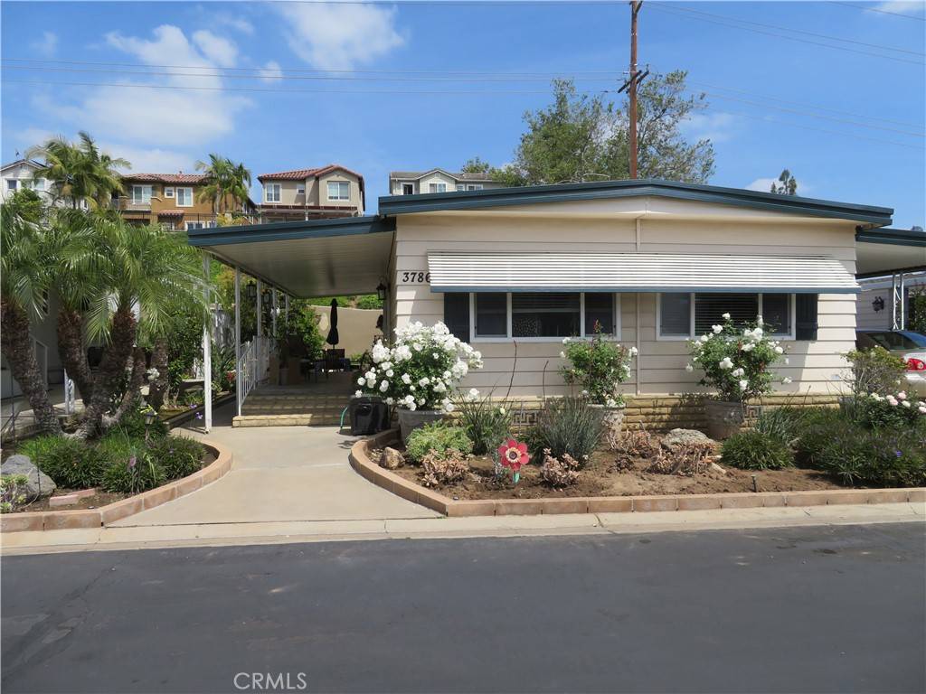 Yorba Linda, CA 92886,3786 Lake Grove DR