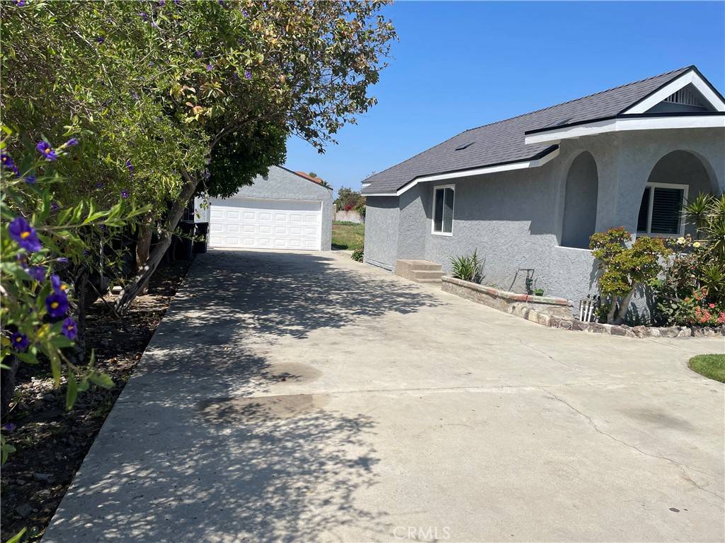 Santa Ana, CA 92703,5009 W 7th ST