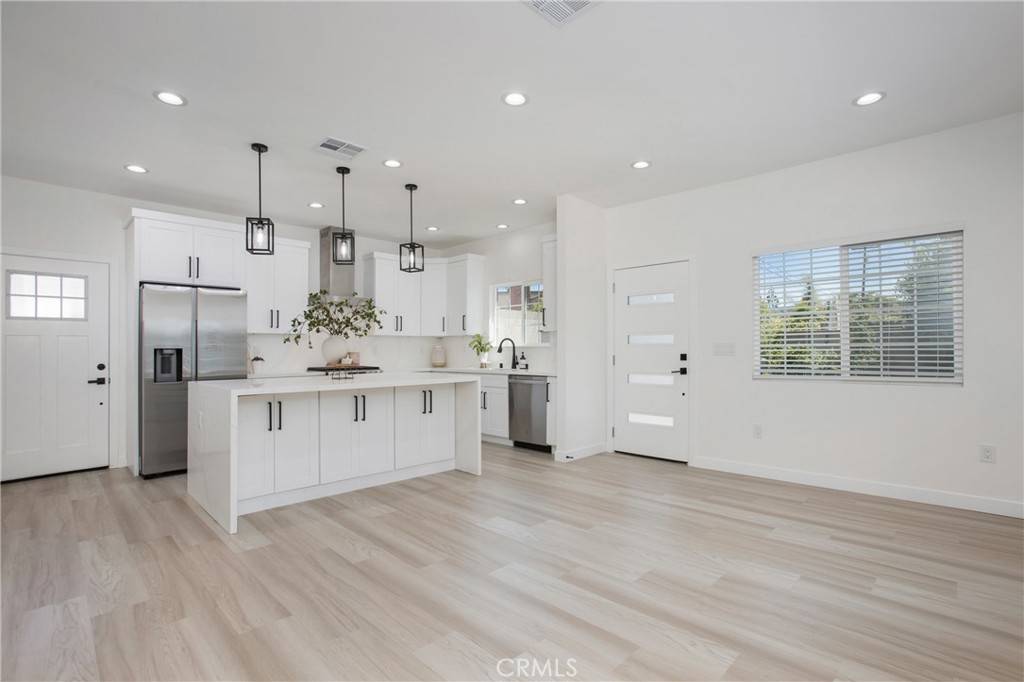 Garden Grove, CA 92841,9905 Lenore DR