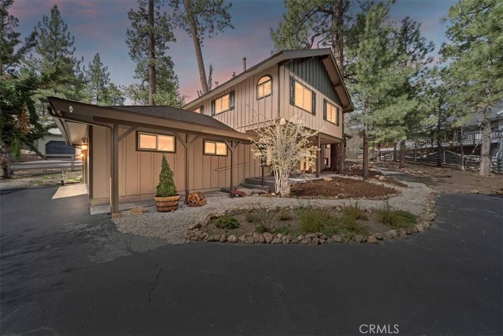 Big Bear Lake, CA 92315,41604 Hummingbird LN
