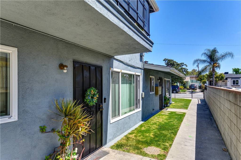 Montebello, CA 90640,133 N 2nd ST