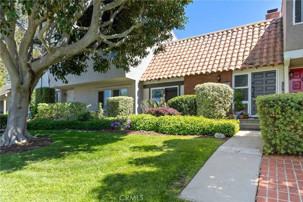 Newport Beach, CA 92660,2654 Vista Del Oro