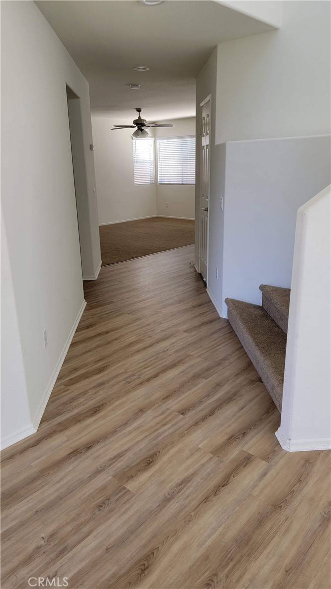 Corona, CA 92882,858 Saint James DR