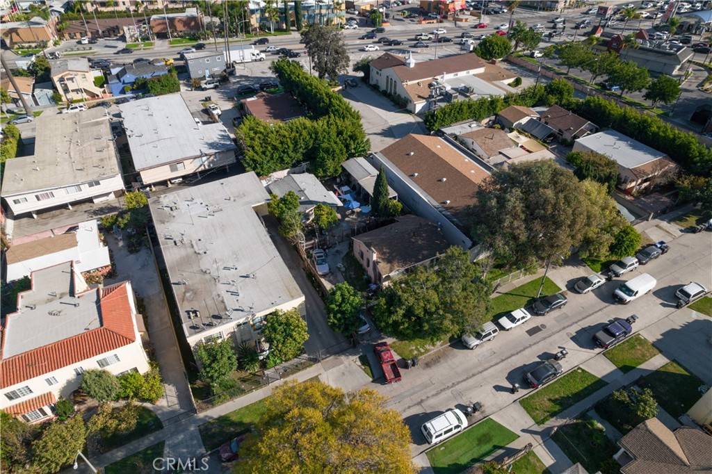 Baldwin Hills, CA 90016,2924 S Orange DR
