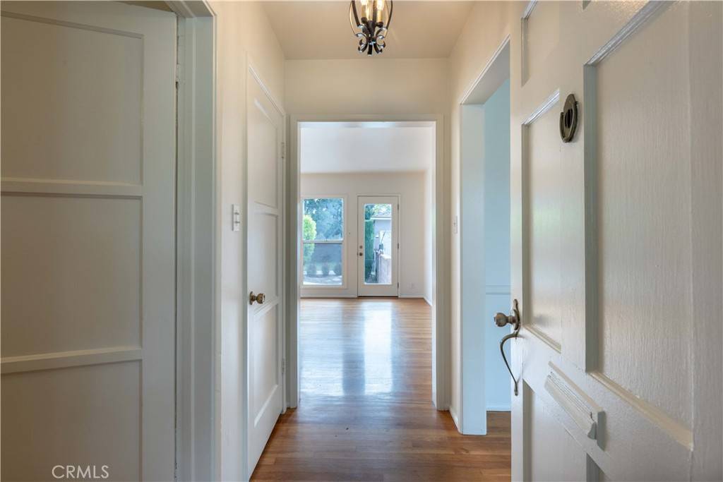 Lakewood, CA 90712,5032 Verdura AVE