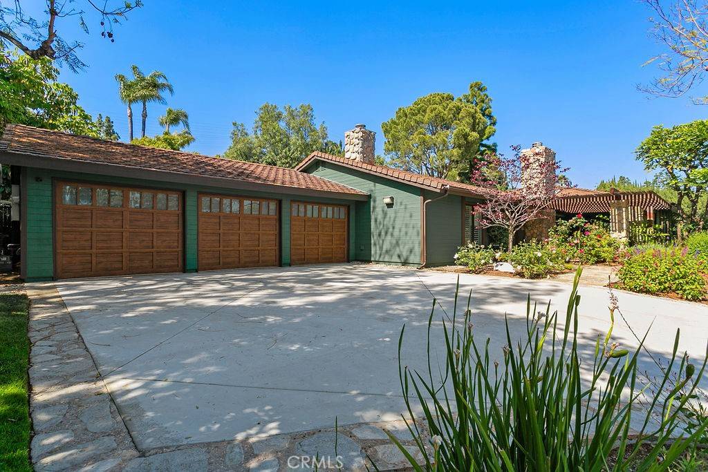 Villa Park, CA 92861,18811 Peppertree DR