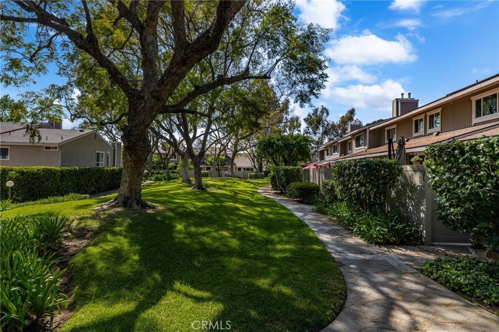 Fullerton, CA 92831,3110 E Palm DR #14