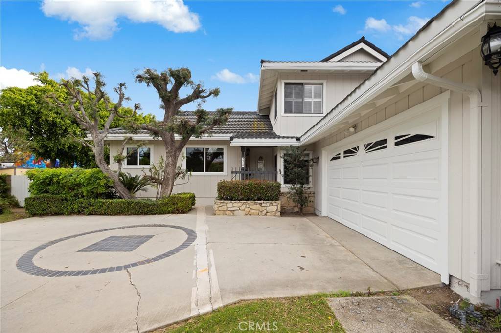 Montebello, CA 90640,716 N Poplar AVE