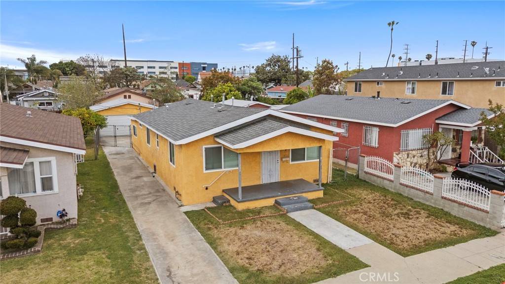 Los Angeles, CA 90044,837 W 62nd PL