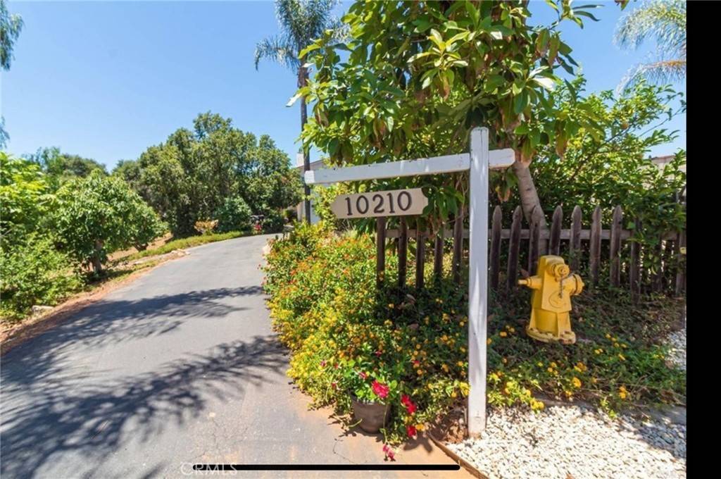 Escondido, CA 92026,10210 Lilac Ridge RD