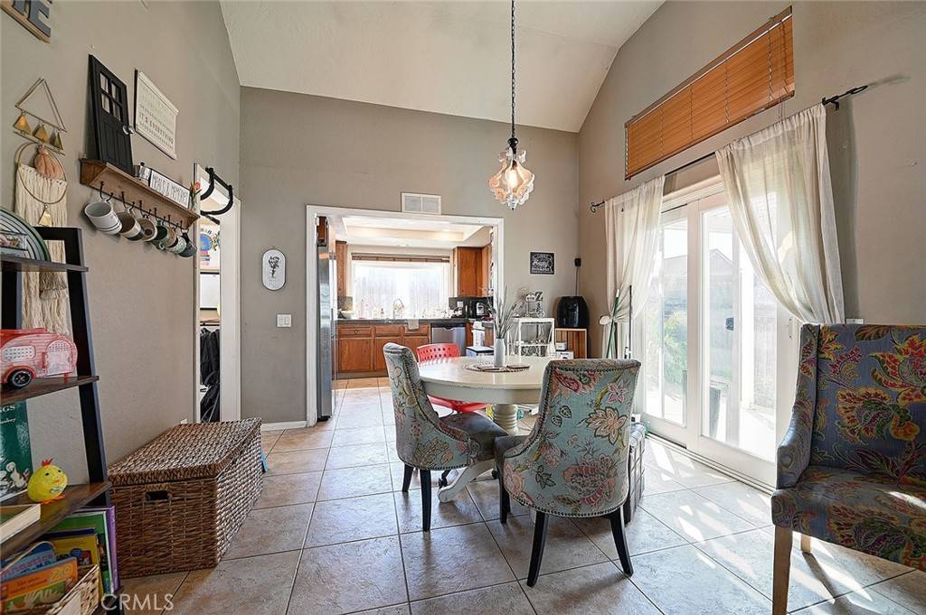 Mission Viejo, CA 92691,21091 Redwood LN