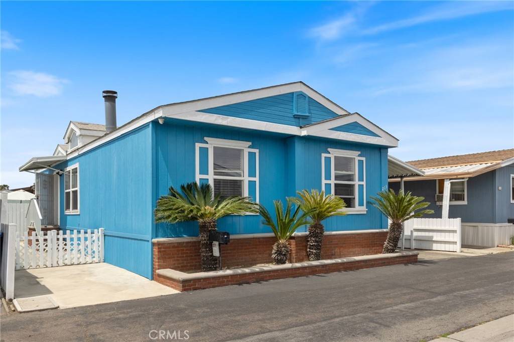 Cypress, CA 90630,9080 Bloomfield AVE #213