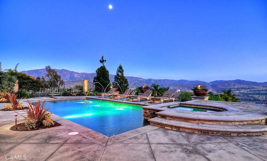 Yorba Linda, CA 92887,26930 Ironstone