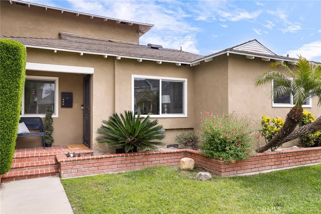 Lakewood, CA 90712,6164 Lorelei AVE