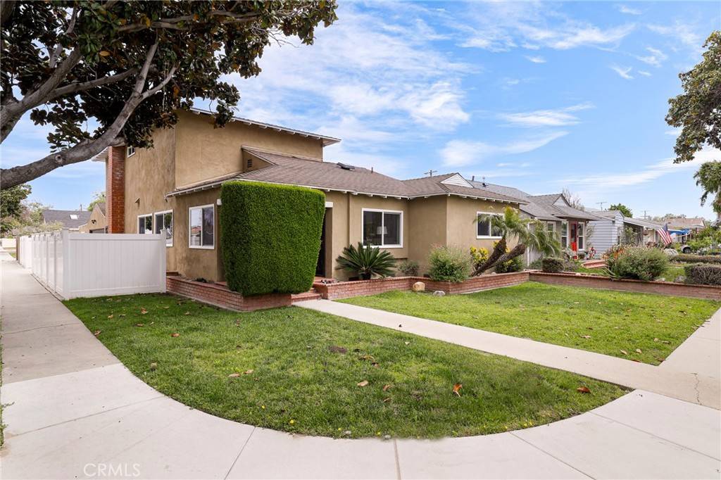 Lakewood, CA 90712,6164 Lorelei AVE
