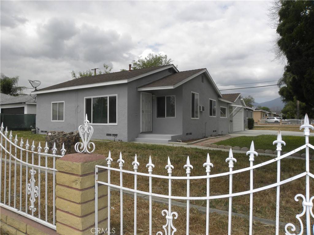 San Bernardino, CA 92411,1208 Blackstone AVE