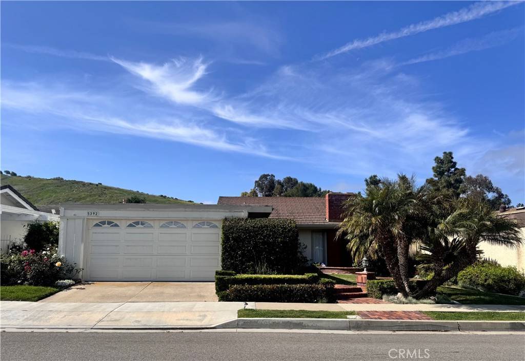 Irvine, CA 92603,5392 Sierra Roja RD