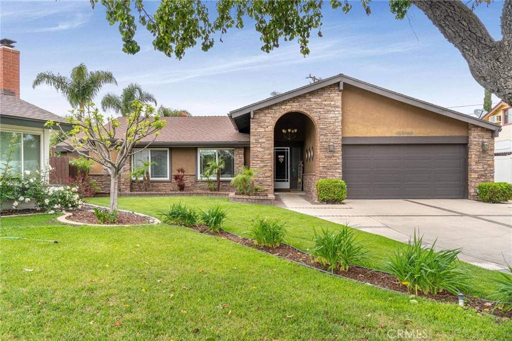 Yorba Linda, CA 92886,4745 Wisteria DR
