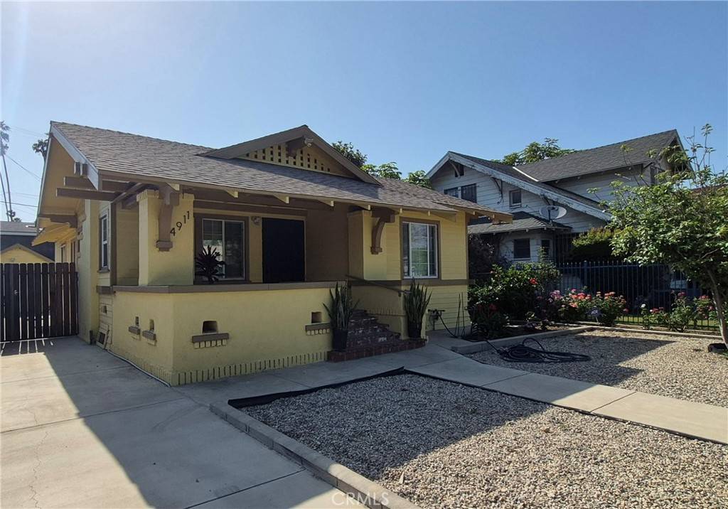 Los Angeles, CA 90062,4911 S Wilton PL