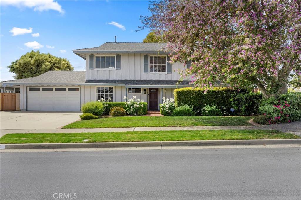 Placentia, CA 92870,1355 Limerick Dr