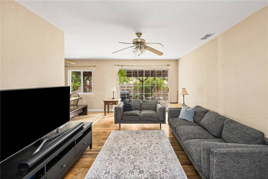 Whittier, CA 90604,11137 Stamy RD