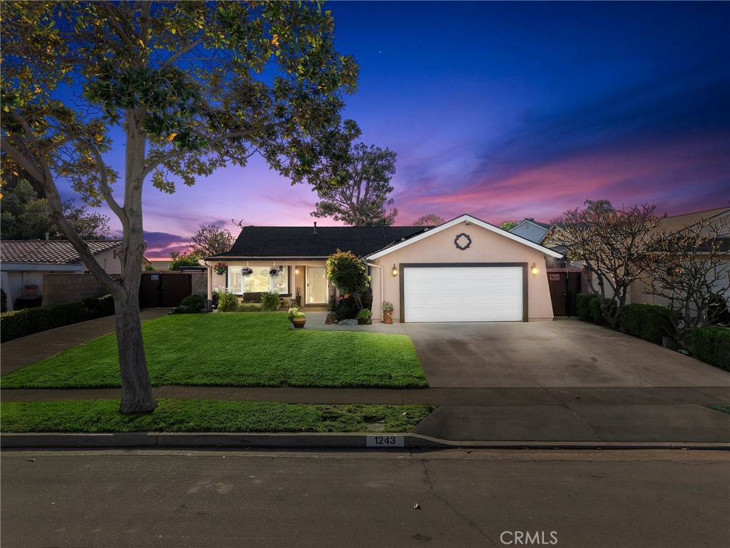 Placentia, CA 92870,1243 Verona PL