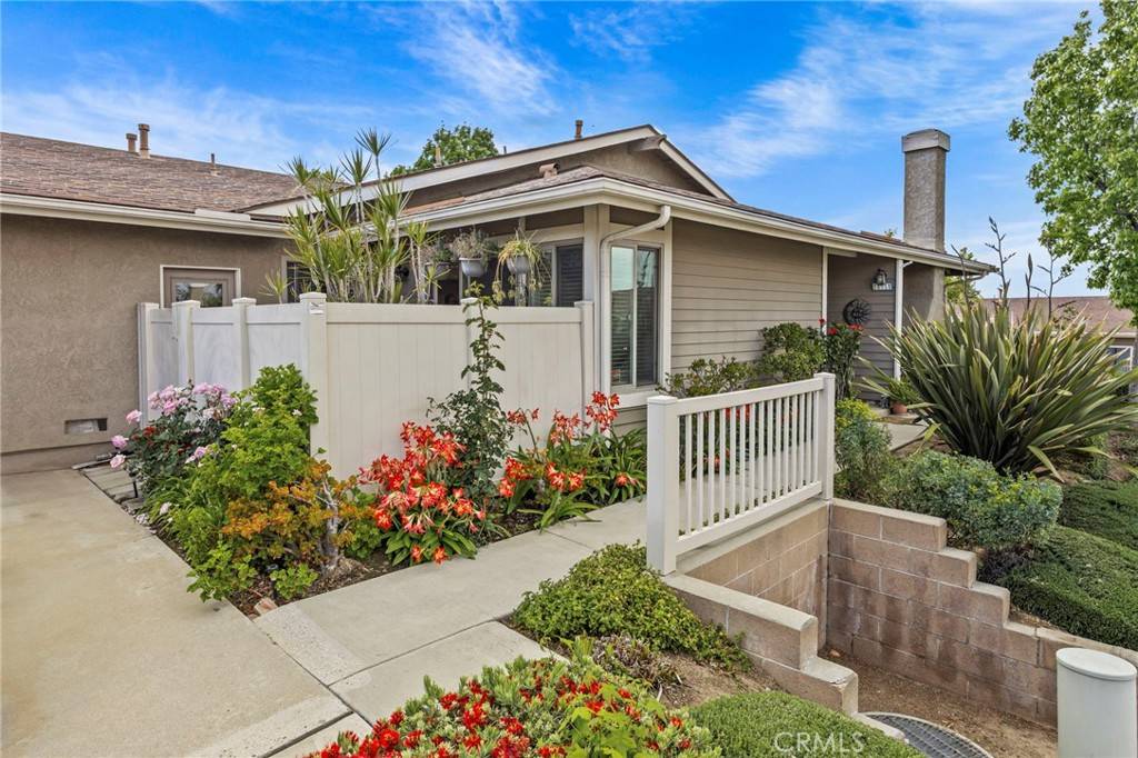 Corona, CA 92879,891 Tangerine ST