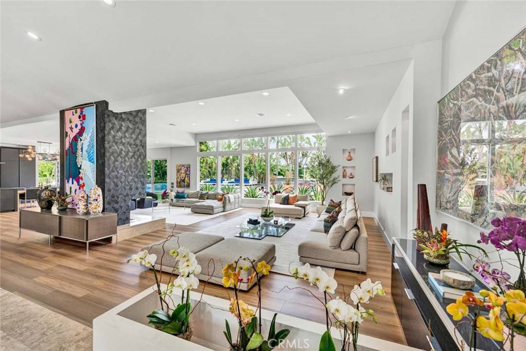 Villa Park, CA 92861,18782 Peppertree DR
