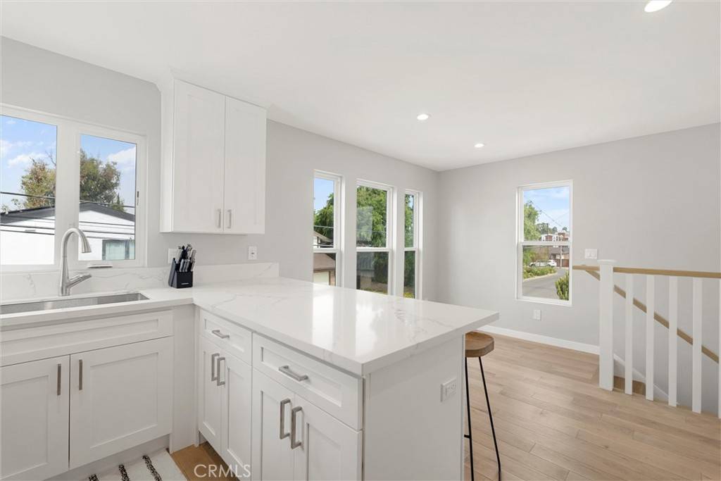 Long Beach, CA 90814,385 Orlena AVE #A