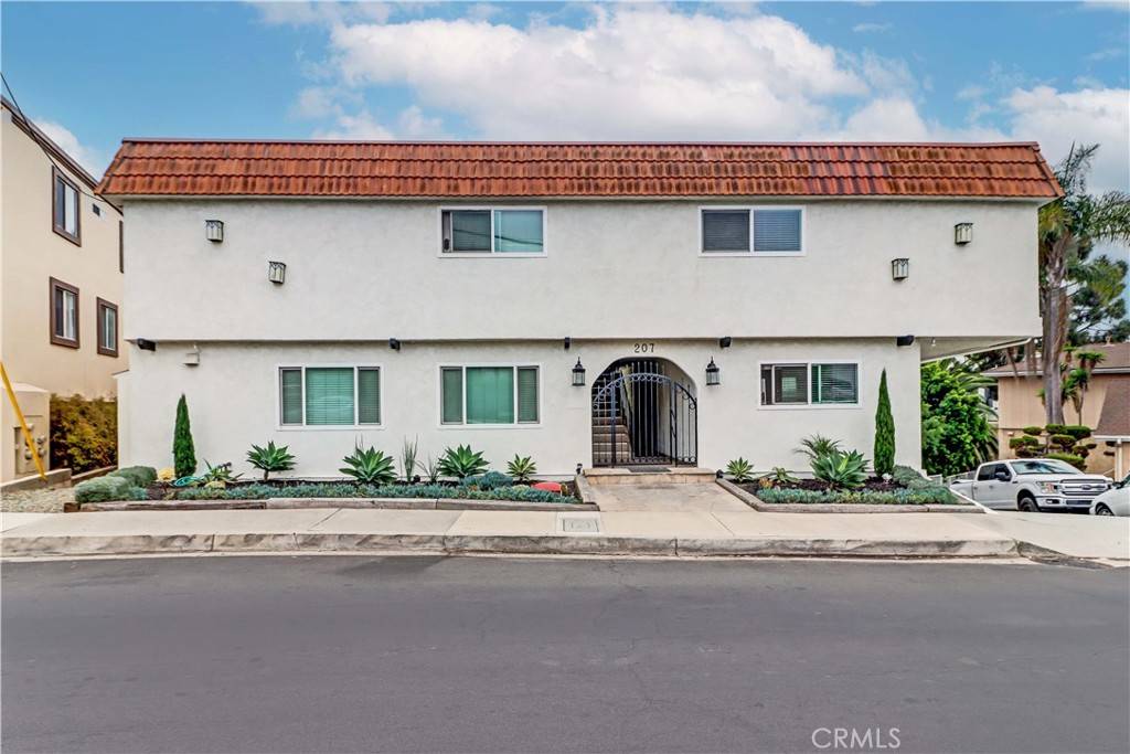 San Clemente, CA 92672,207 W Marquita #6