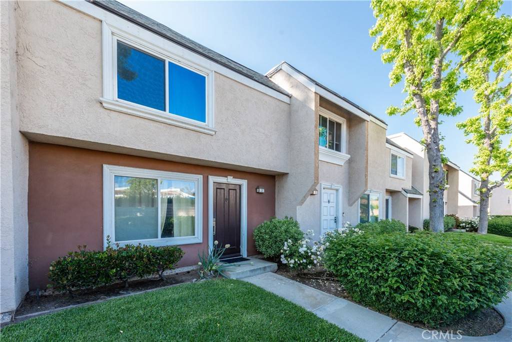 Irvine, CA 92604,3 Albany #61
