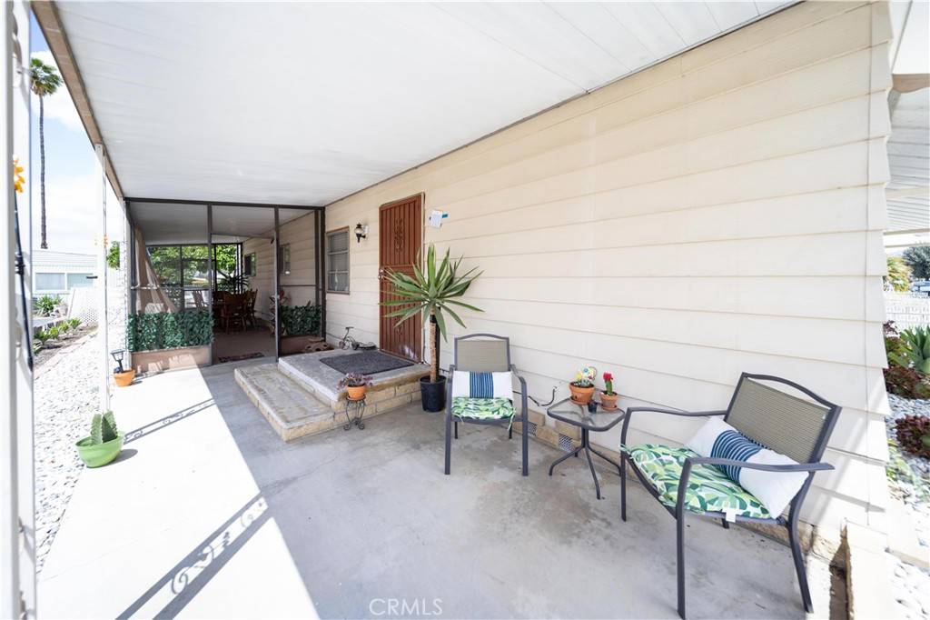 Hemet, CA 92543,550 Santa Clara CIR