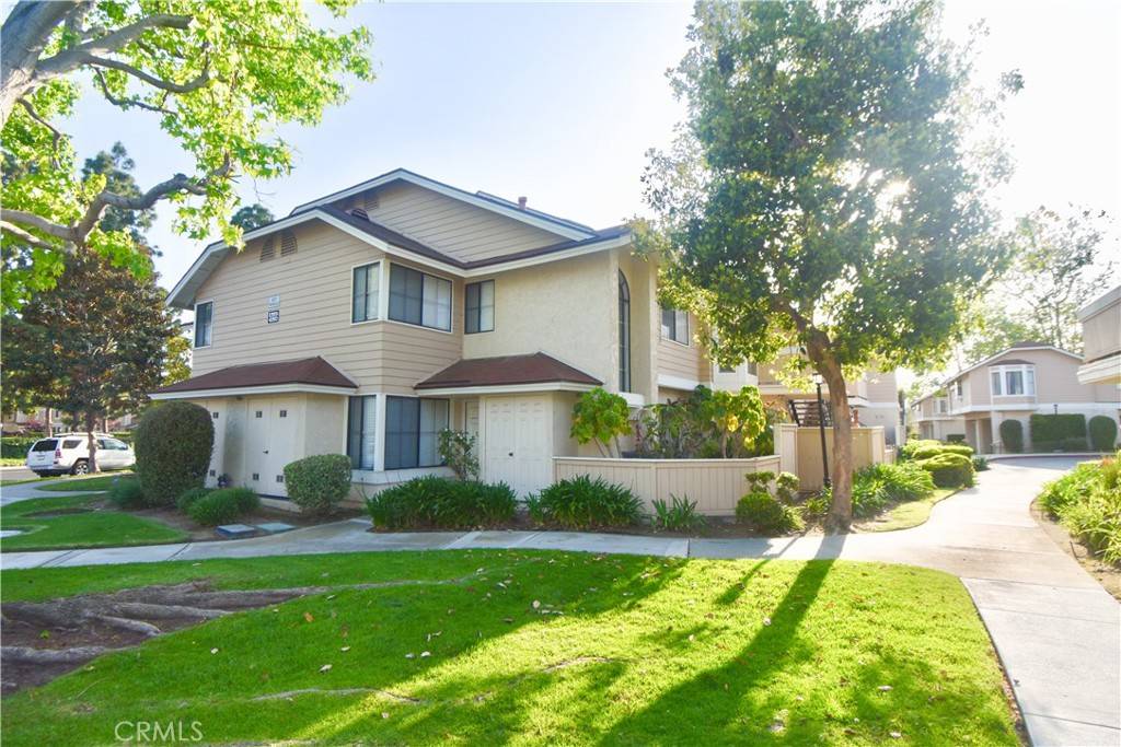 Stanton, CA 90680,12671 Briarglen LOOP #B