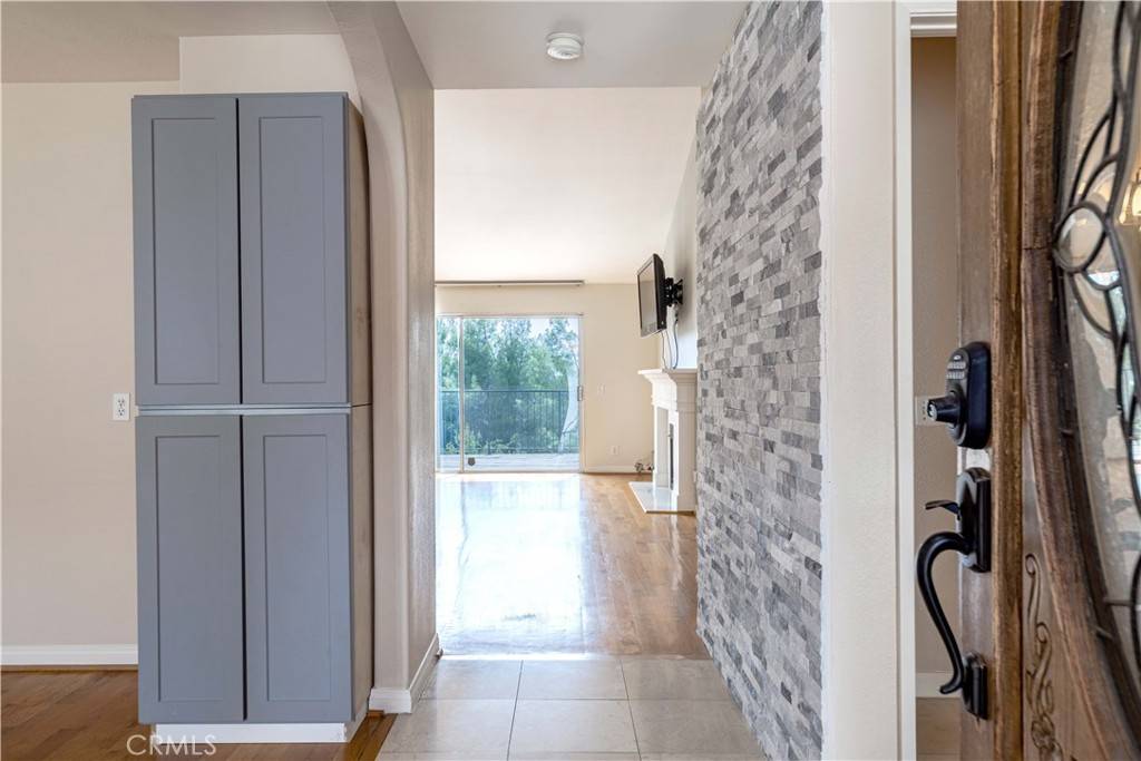 Porter Ranch, CA 91326,11449 Tampa AVE #139