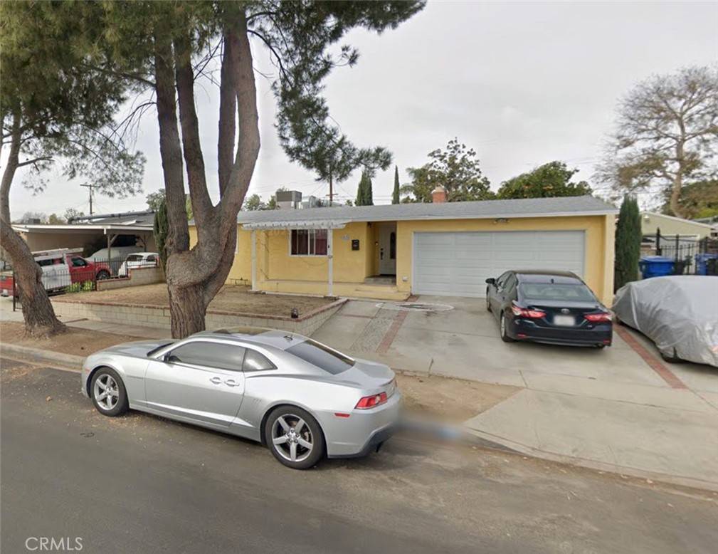 Panorama City, CA 91402,13915 Lanark ST
