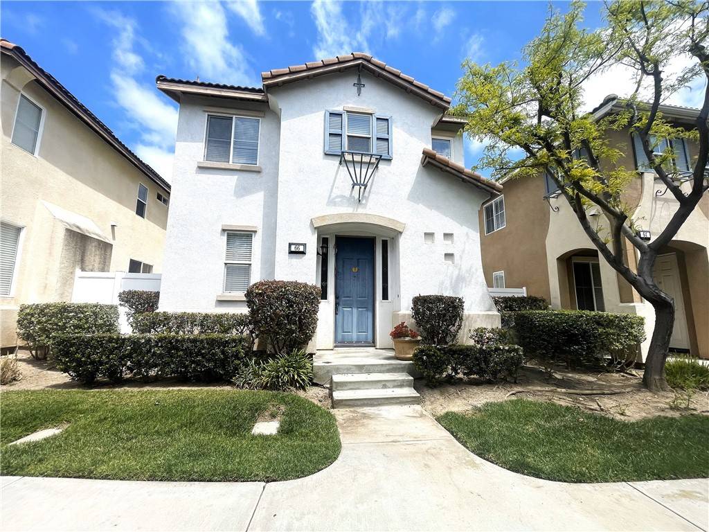 Irvine, CA 92606,66 Royal Victoria